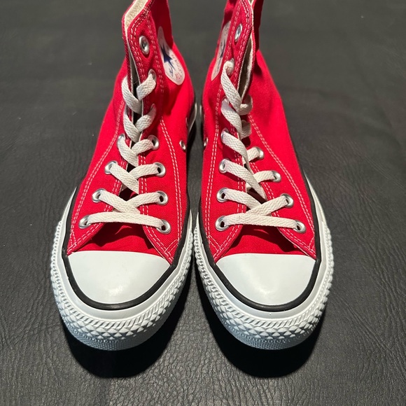 Converse Men's red, White, and Brown Sneakers - Picture 5 of 5